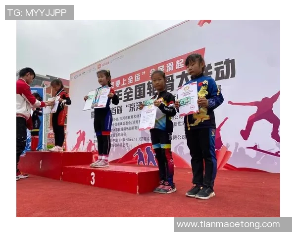 文班:我夏天训练得很玩命,核心在于身体发育和中国之行