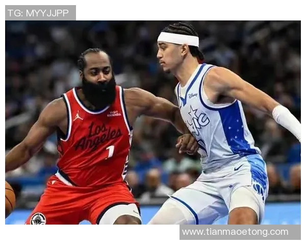 杨毅：快船暮鼓钟声老迈 哈登小卡需强援